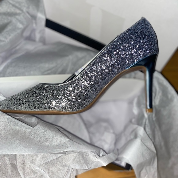 Nine West pointed toe pumps - Picture 6 of 6